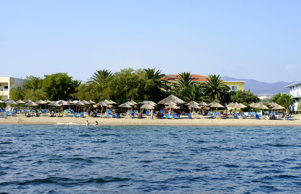 Possidona Beach Hotell Gerakini Exteriör bild