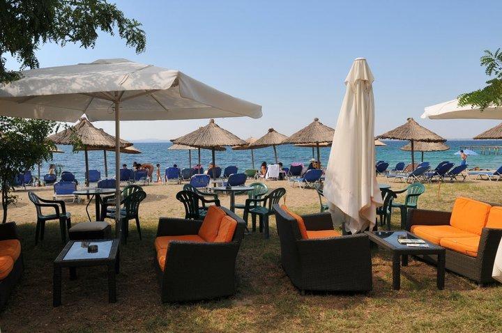 Possidona Beach Hotell Gerakini Exteriör bild